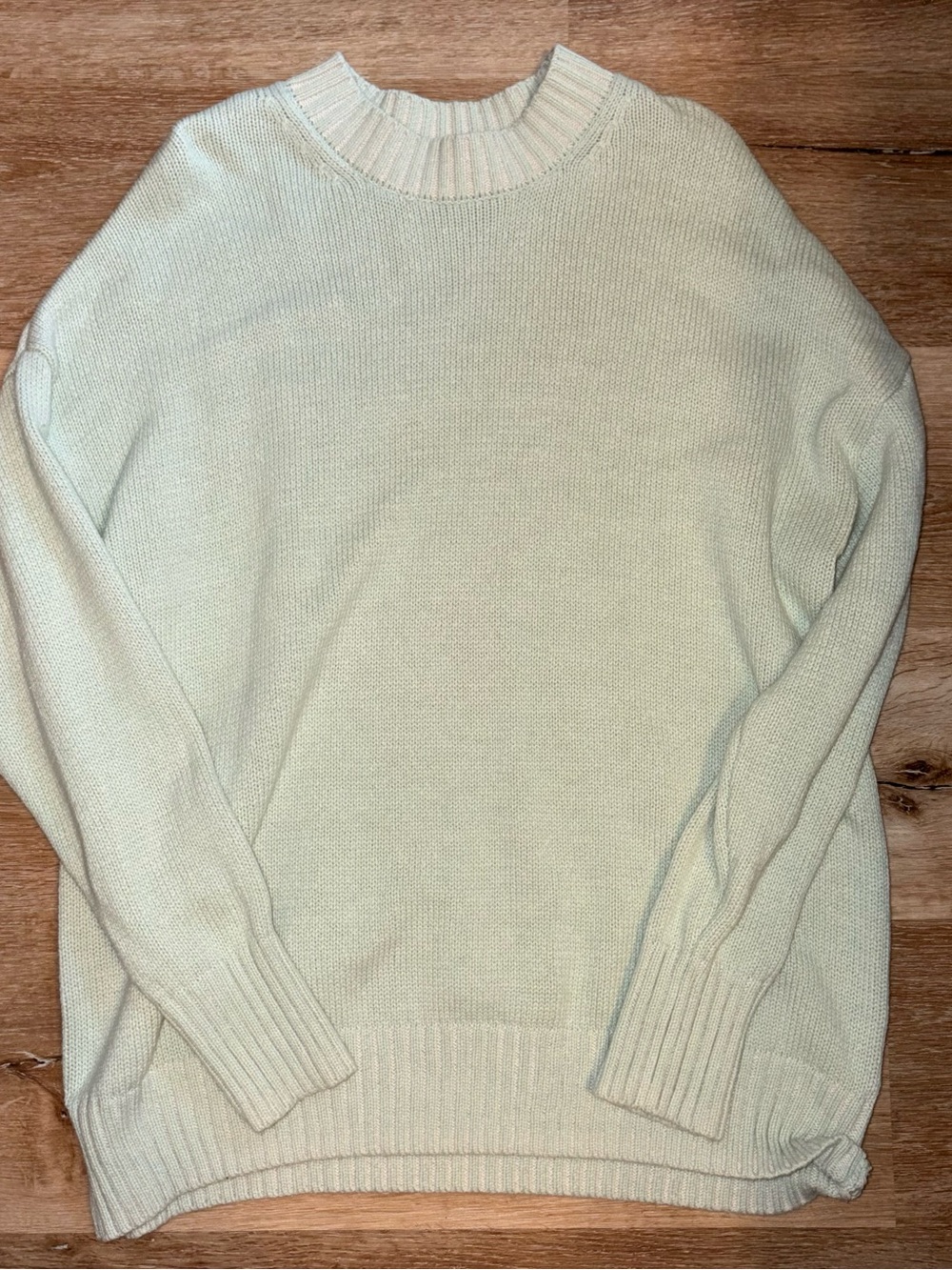 SO Women's Crewneck Sweater in Pale Mint